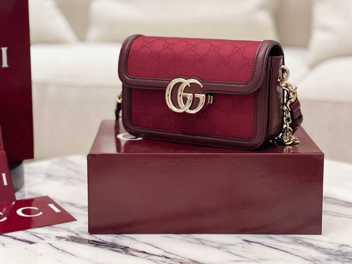 GUCCI