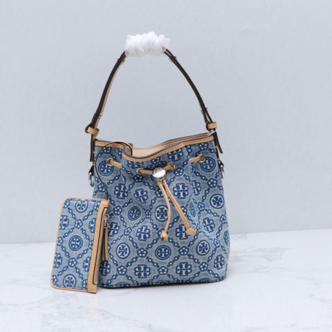 Tory Burch MONOGRAM