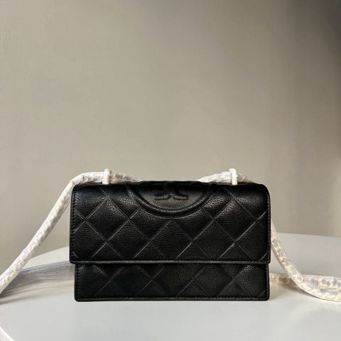 Tory Burch Willa