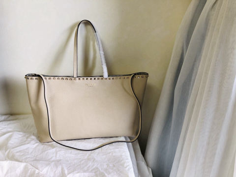 Valentino Garavani Rockstud