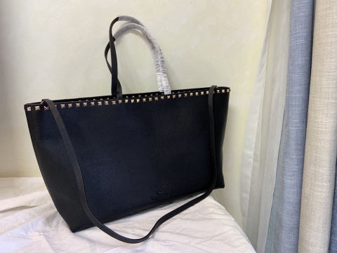 Valentino Garavani Rockstud
