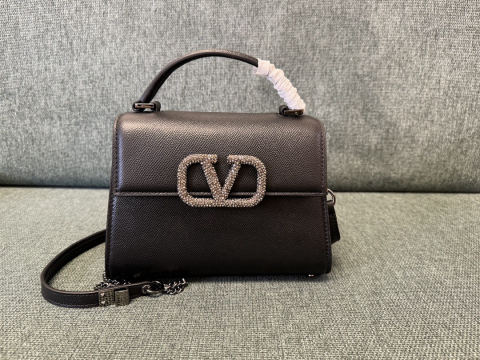 Valentino Garavani VSLING