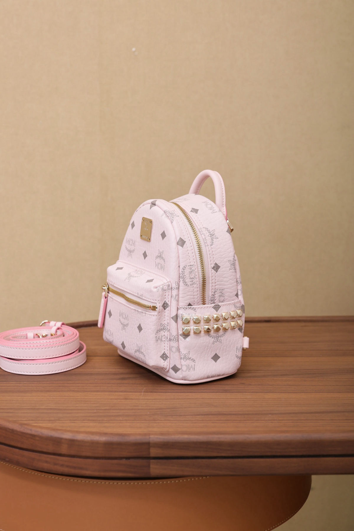 mcm strak visetos cherry blossom pink X-Min backpack