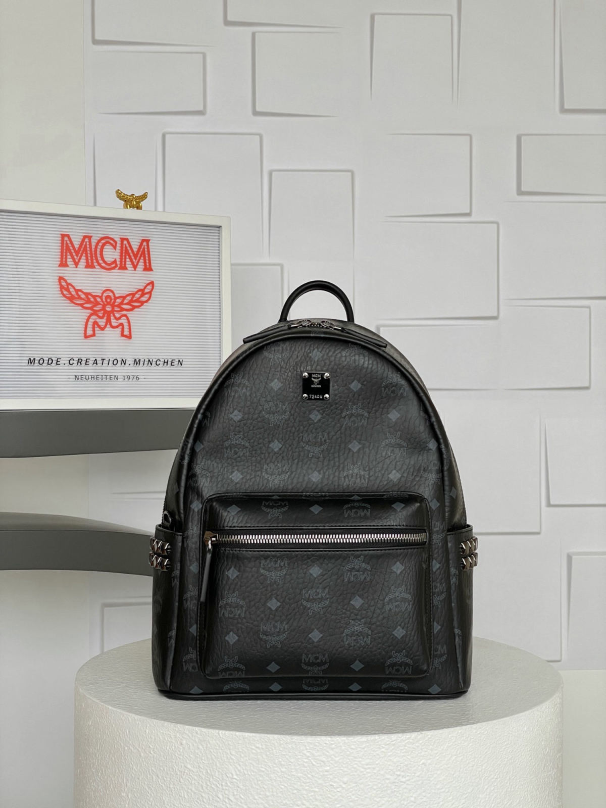 MCM STARK VISETOS Medium Studded Backpack