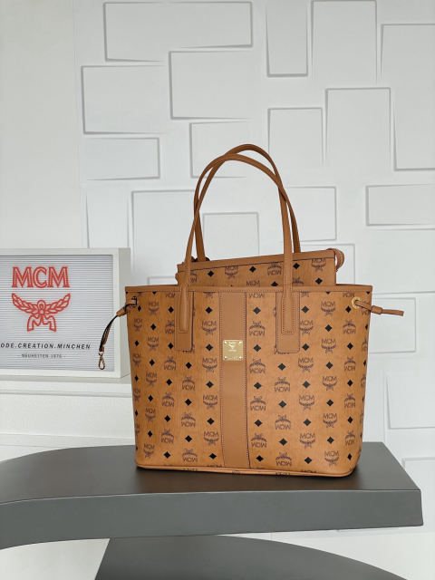 MCM LIZ VISETOS Medium Reversible Shopping Bag Mother Bag