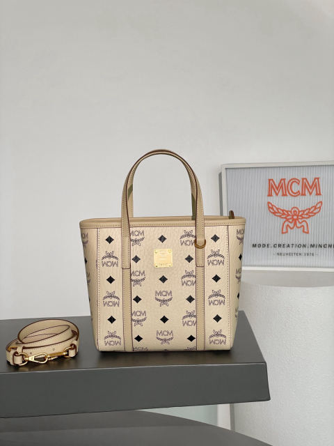 MCM AREN VISETOS MINI Cabbage Basket