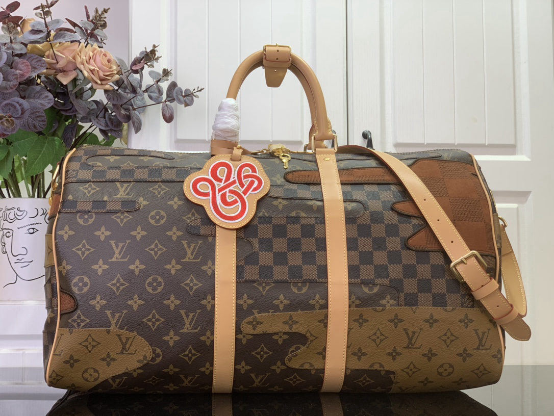 LV Keepall BandouliEre 50