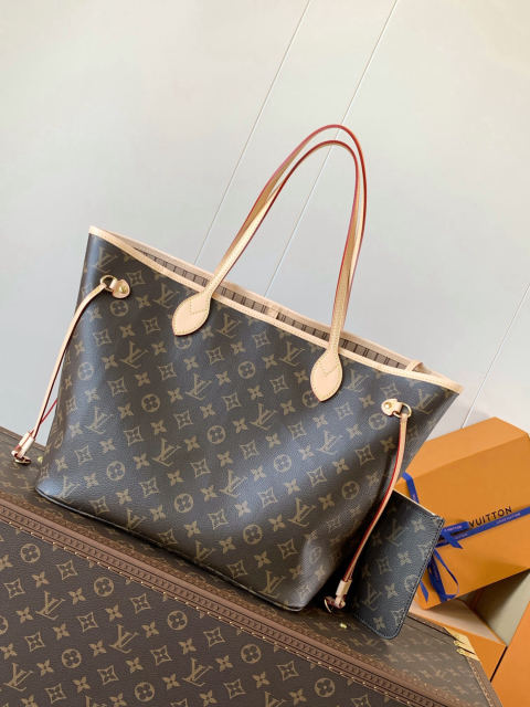 LV Neverfull