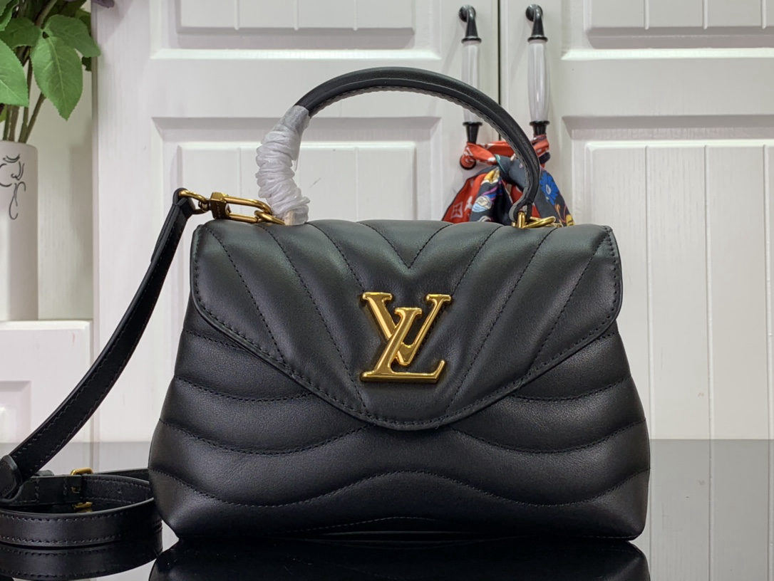 LV HOLD ME