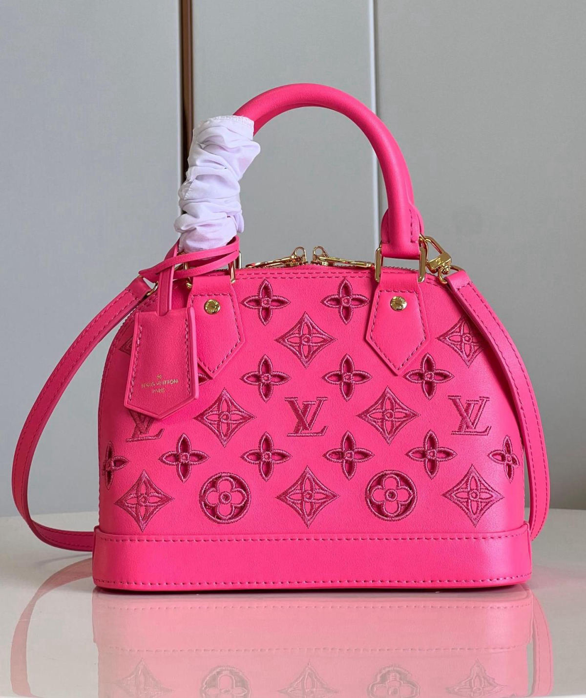 LV Alma BB