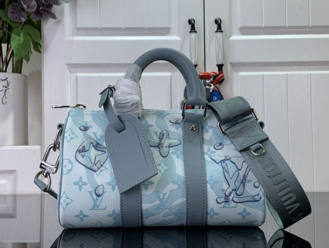 LV Keepall BandouliEre
