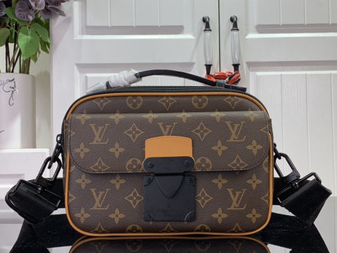 LV S LOCK messenger bag