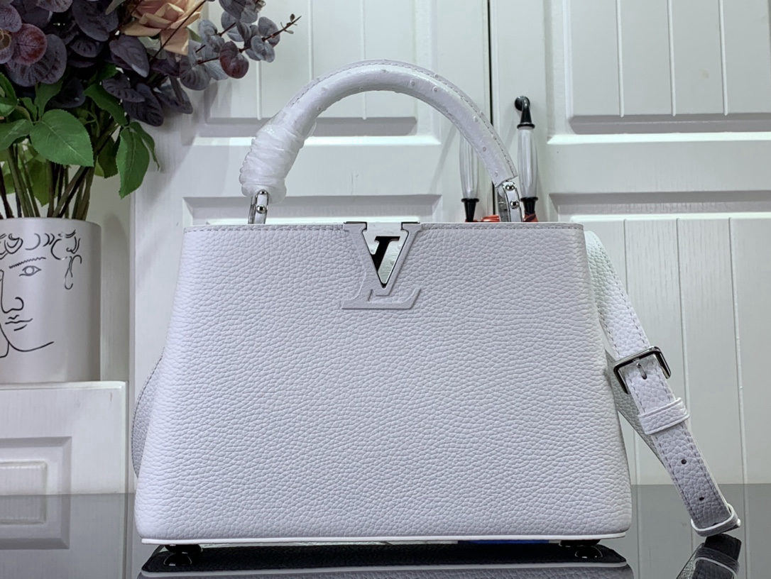 LV capucines