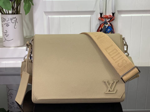 LV AEROGRAM