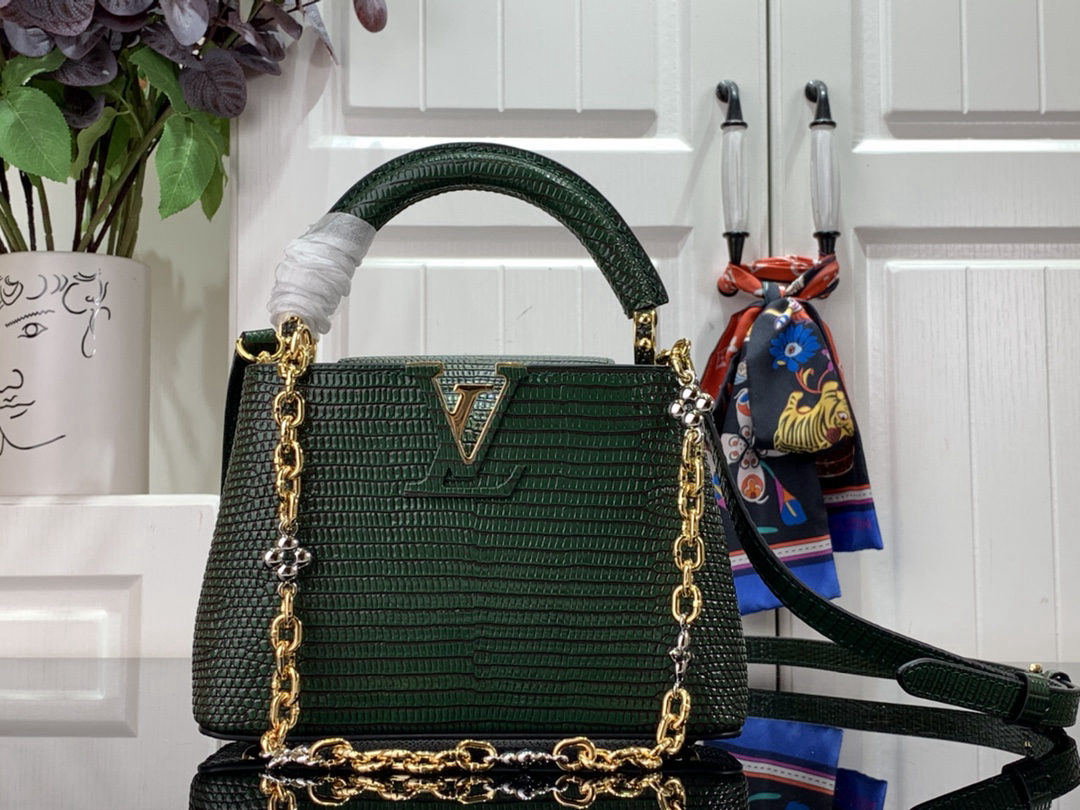 LV Capucines Mini
