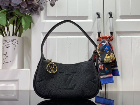 LV