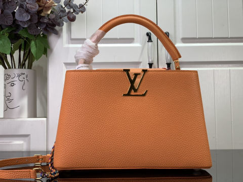 LV capucines