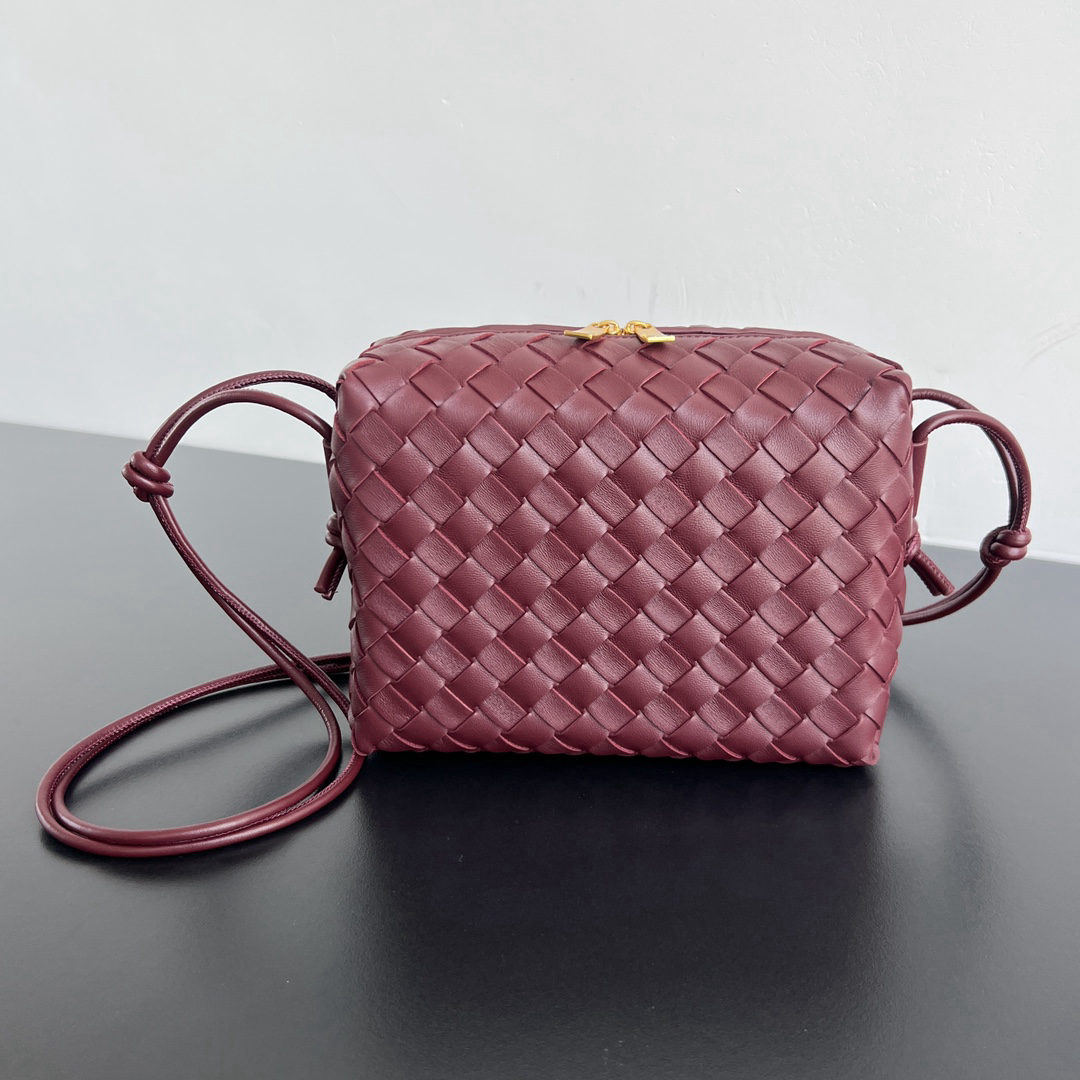 Bottega Veneta