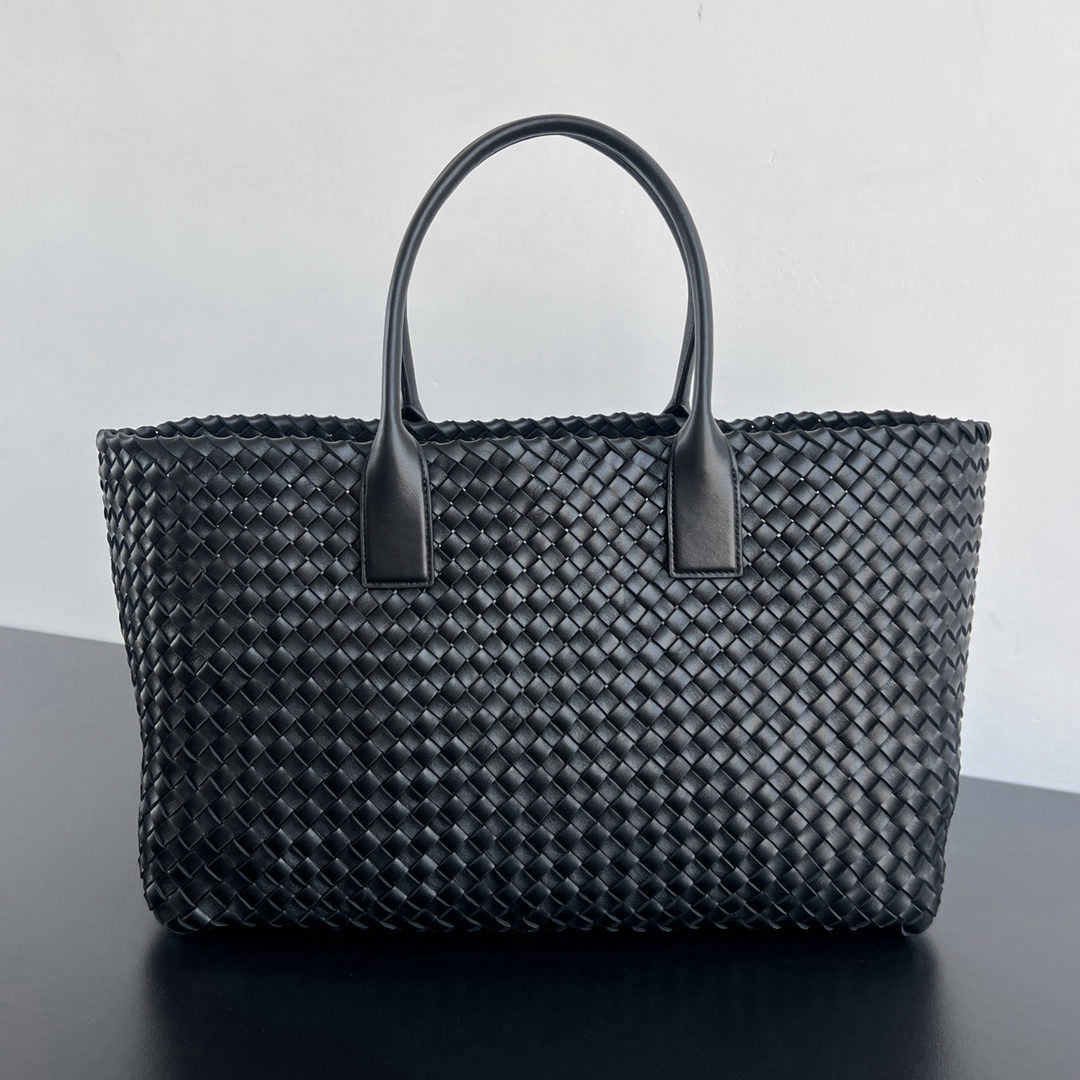 Bottega Veneta Cabat