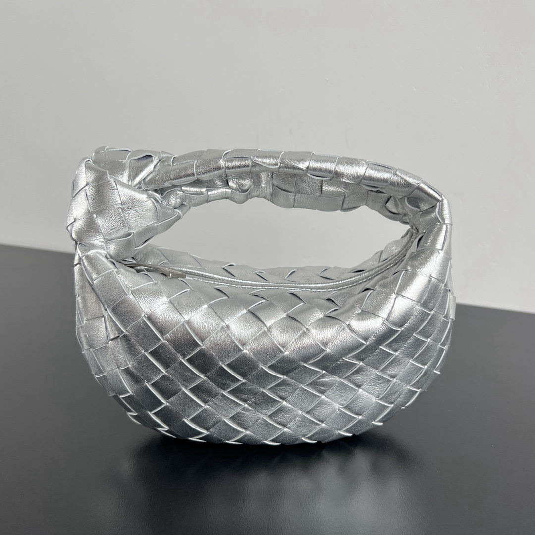 Bottega Veneta Mini Jodie