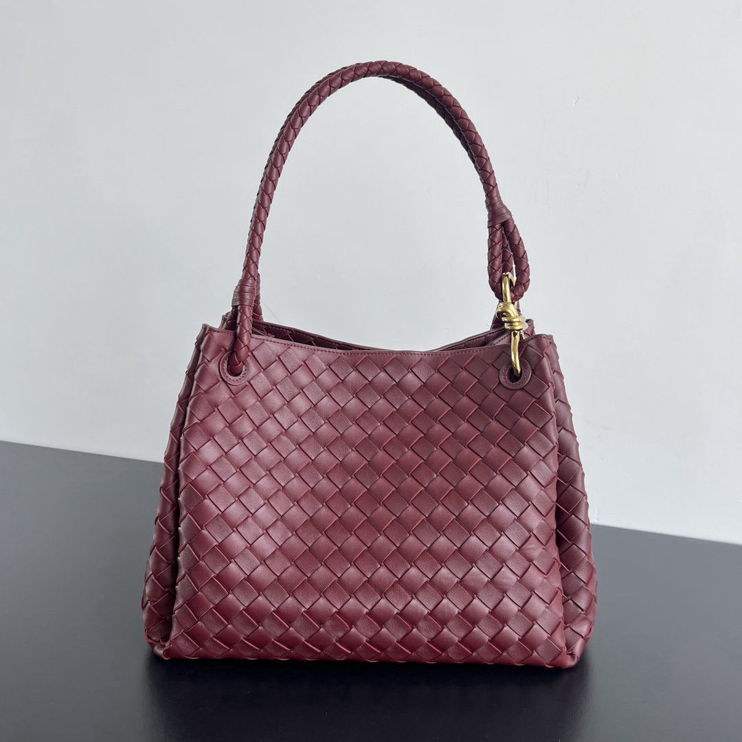 Bottega Veneta intrecciato