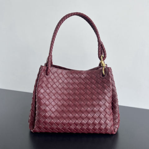 Bottega Veneta intrecciato