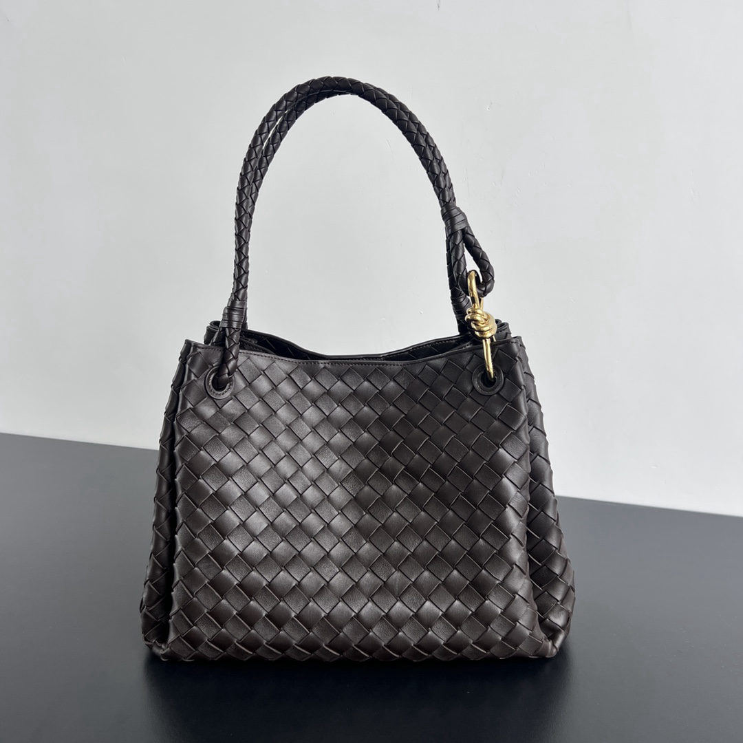 Bottega Veneta intrecciato
