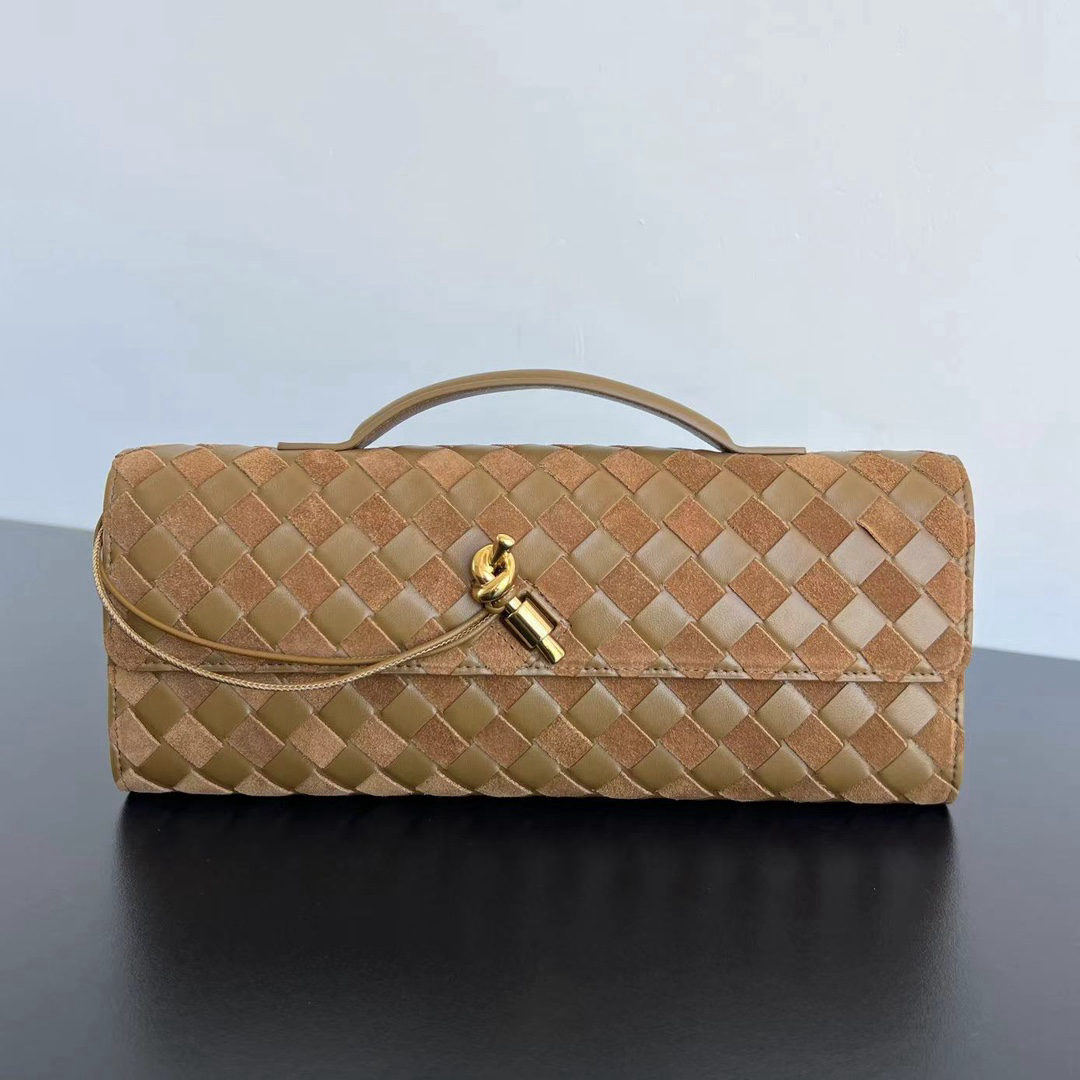 Bottega Veneta Clutch