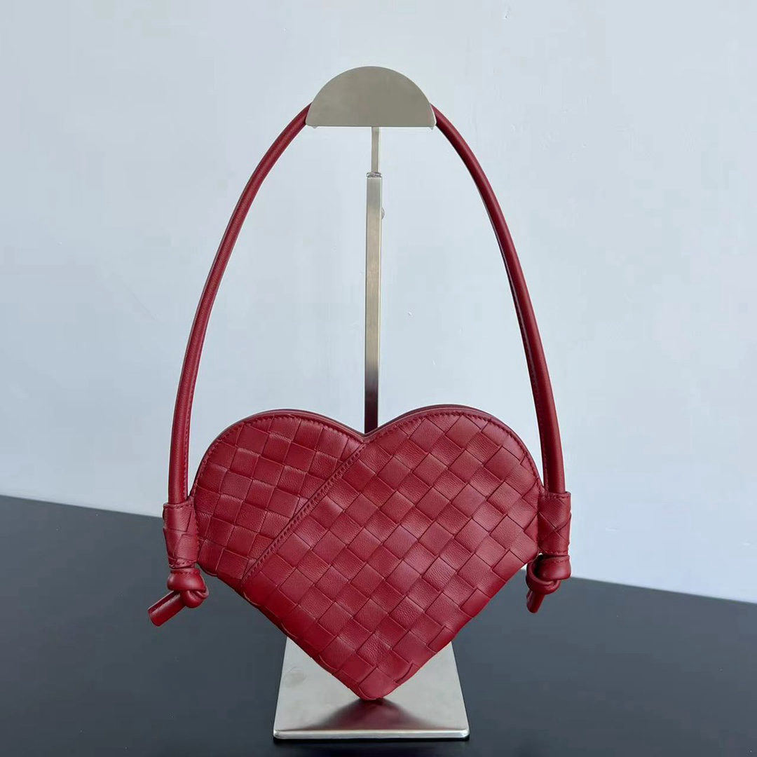 Bottega Veneta Solstice