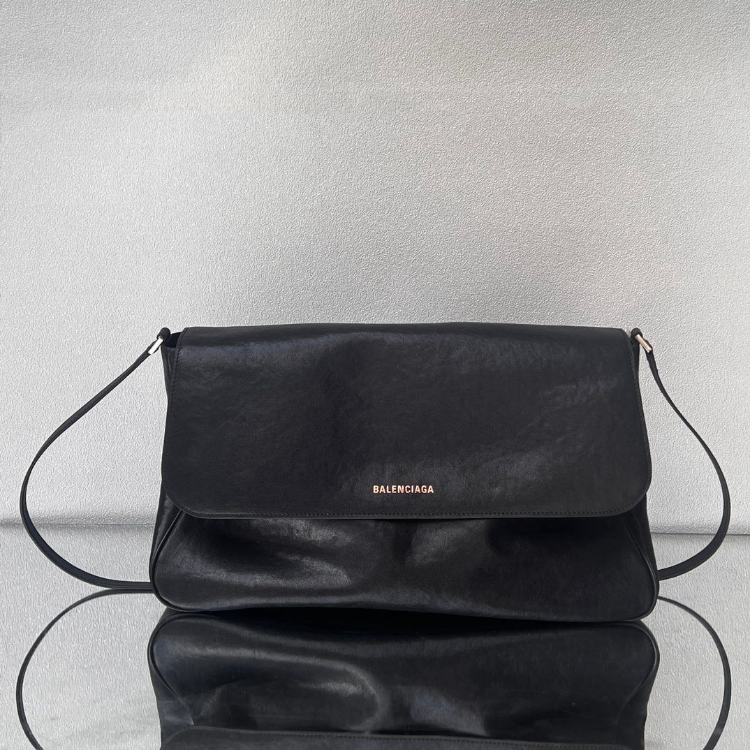 Balenciaga Grungy