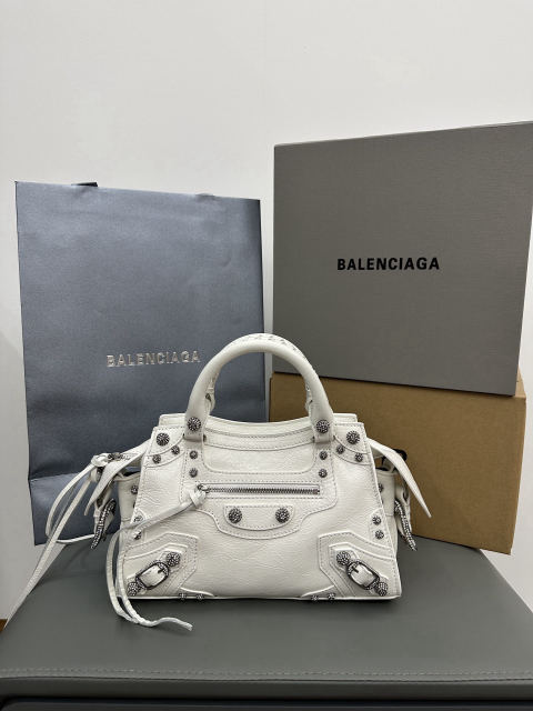 Balenciaga Neo Cagole Motorcycle Bag