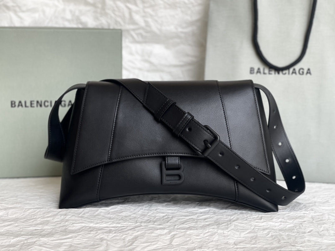 Balenciaga Hourglass