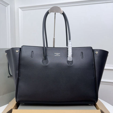 Balenciag Bel Air