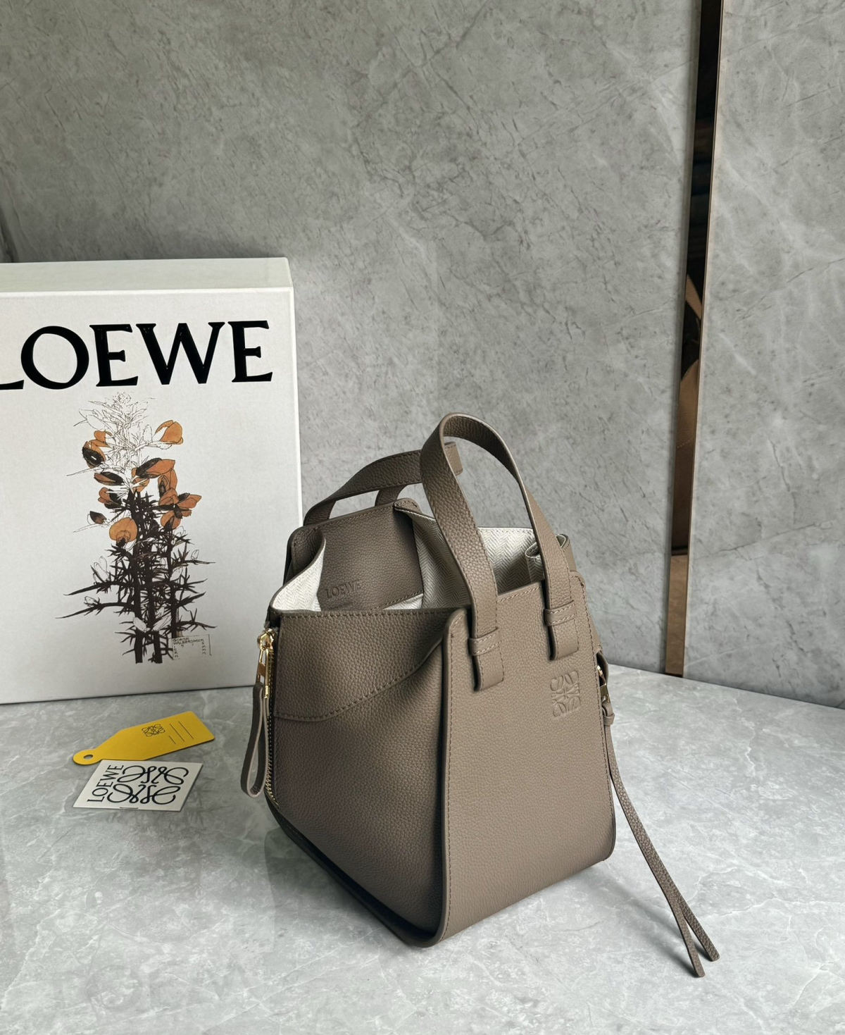 LOEWE Hammock bag