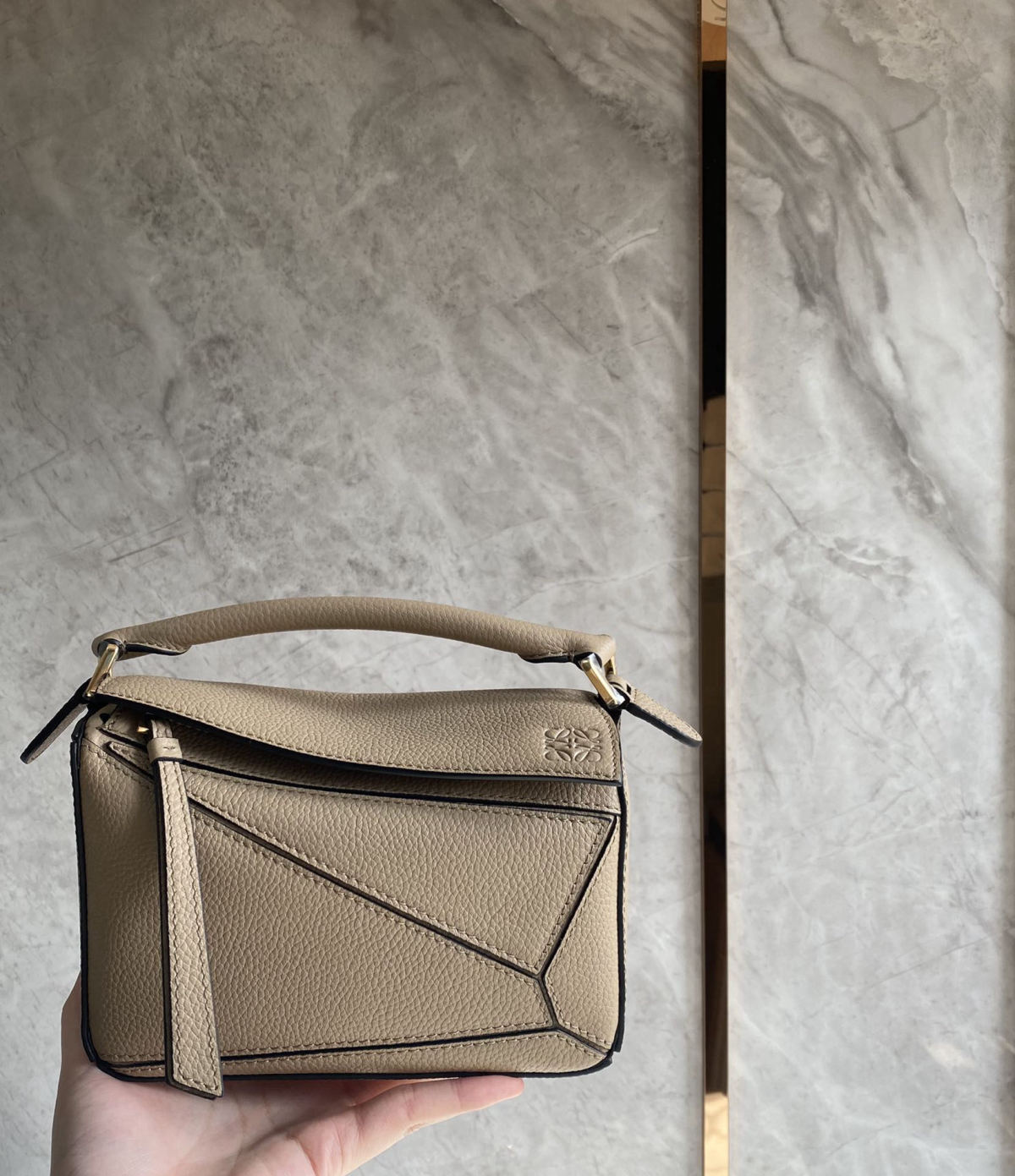 LOEWE puzzle
