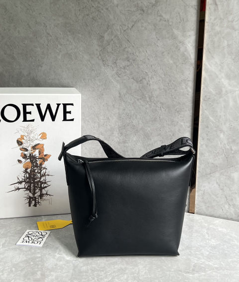 LOEWE Cubi