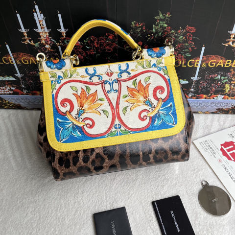 Dolce & Gabbana
