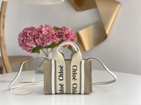 Chloe Tote Bag, Woody Mini