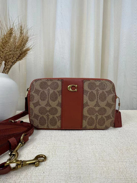 COACH