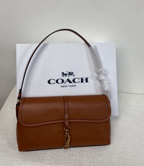 COACH