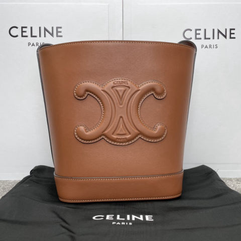 Celine Cuir Triophe