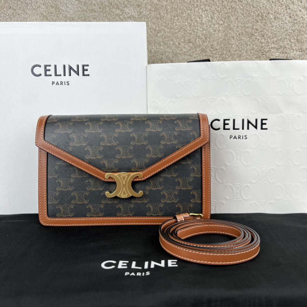 Celine ENVELOPPE TRIOMPHE