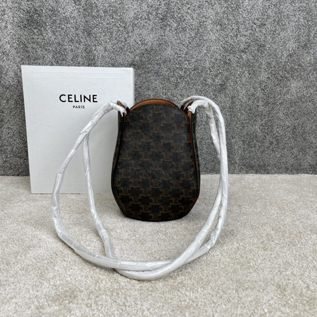 Celine Marlou Triophe