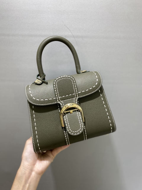 Delvaux brillant