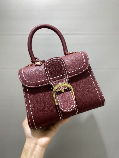 Delvaux brillant