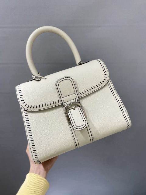 Delvaux brillant