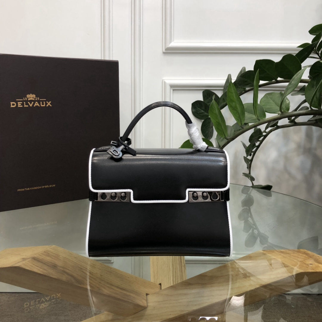 Delvaux tempete