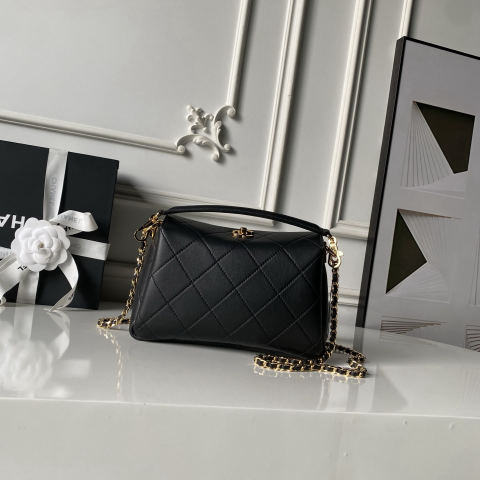 CHANEL runway hobo flap bag