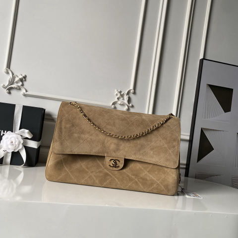 CHANEL | Classic Flap (CF)