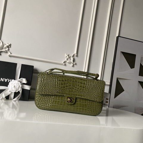 CHANEL MaXi Airport Bag
